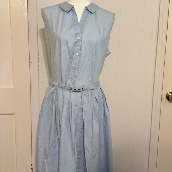 Vintage two piece light blue skirt and top - Picture 3 of 8